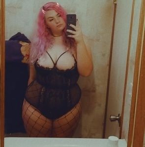 Meet your Posher, Kendraa